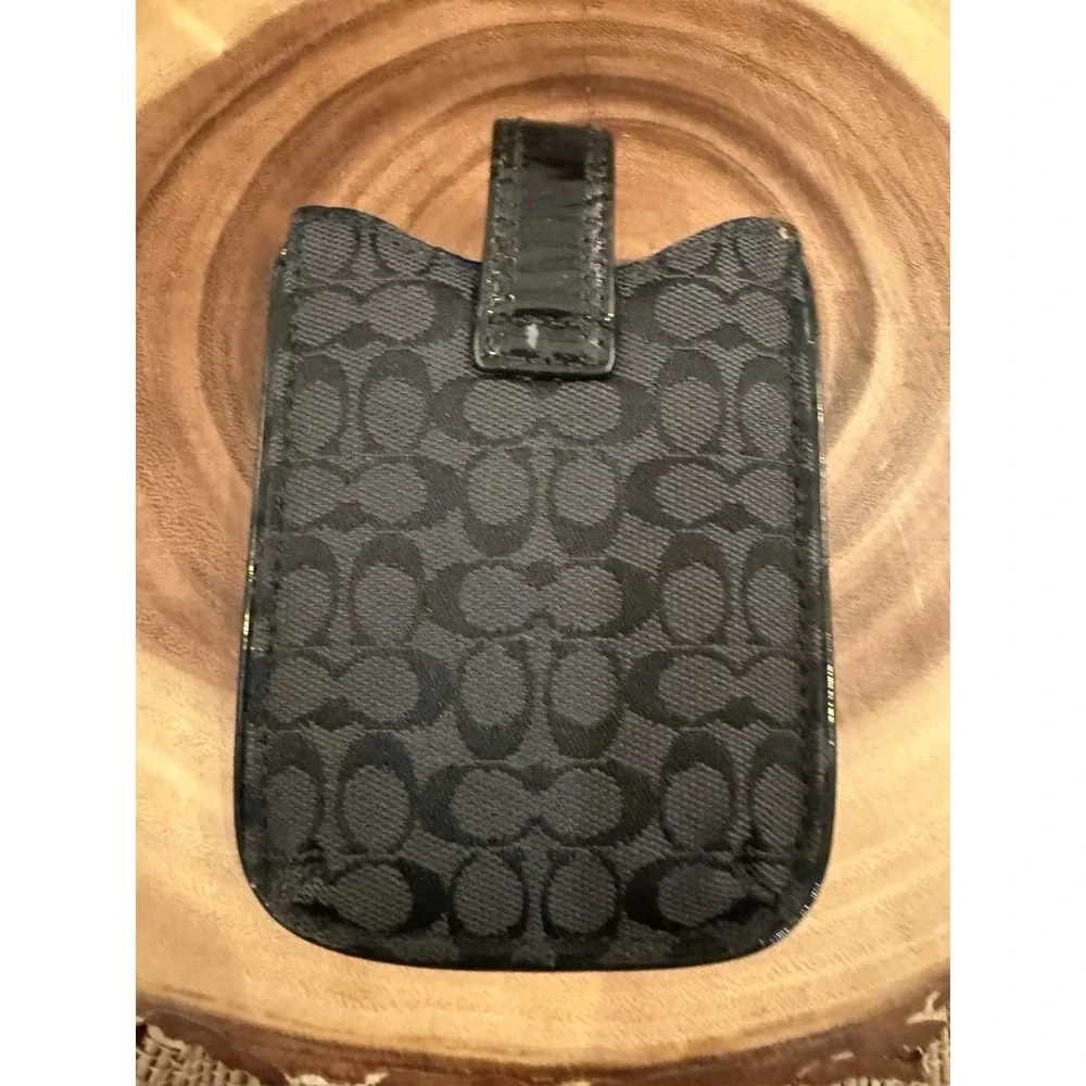 COACH Vintage Logo Signature Cards Pouch Magnetic Closure Case Sleeve Black Grey